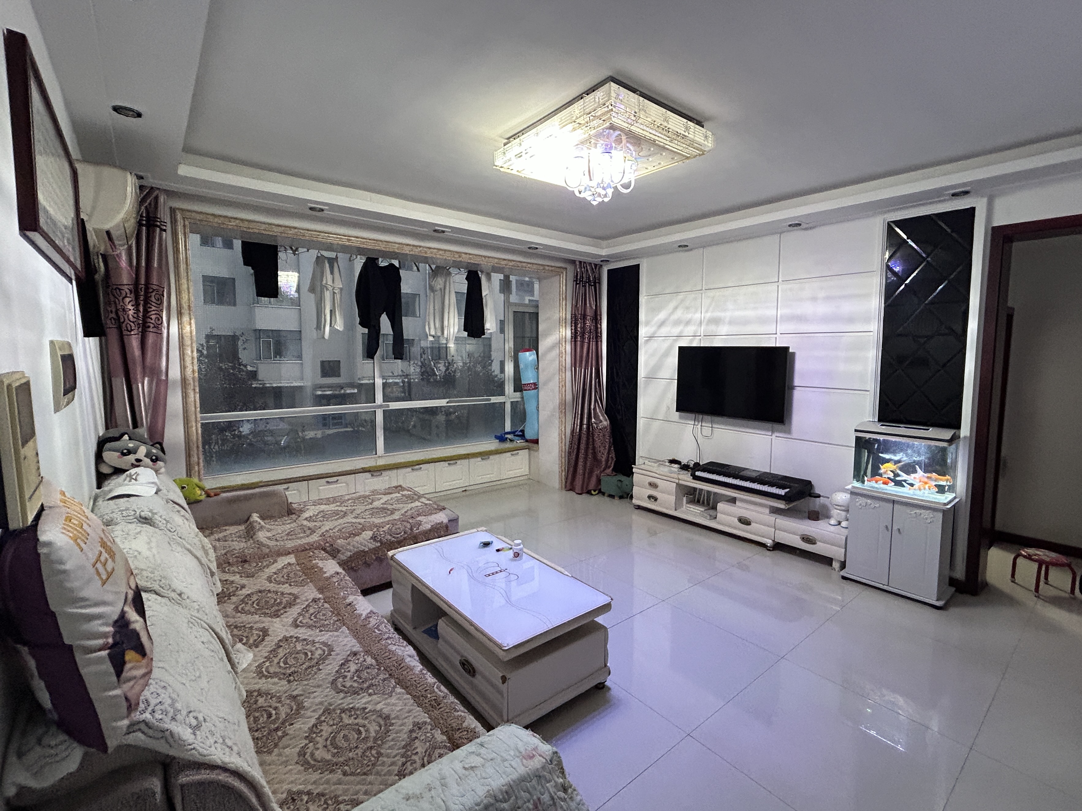 点击放大图片 家的变迁,爱的延续