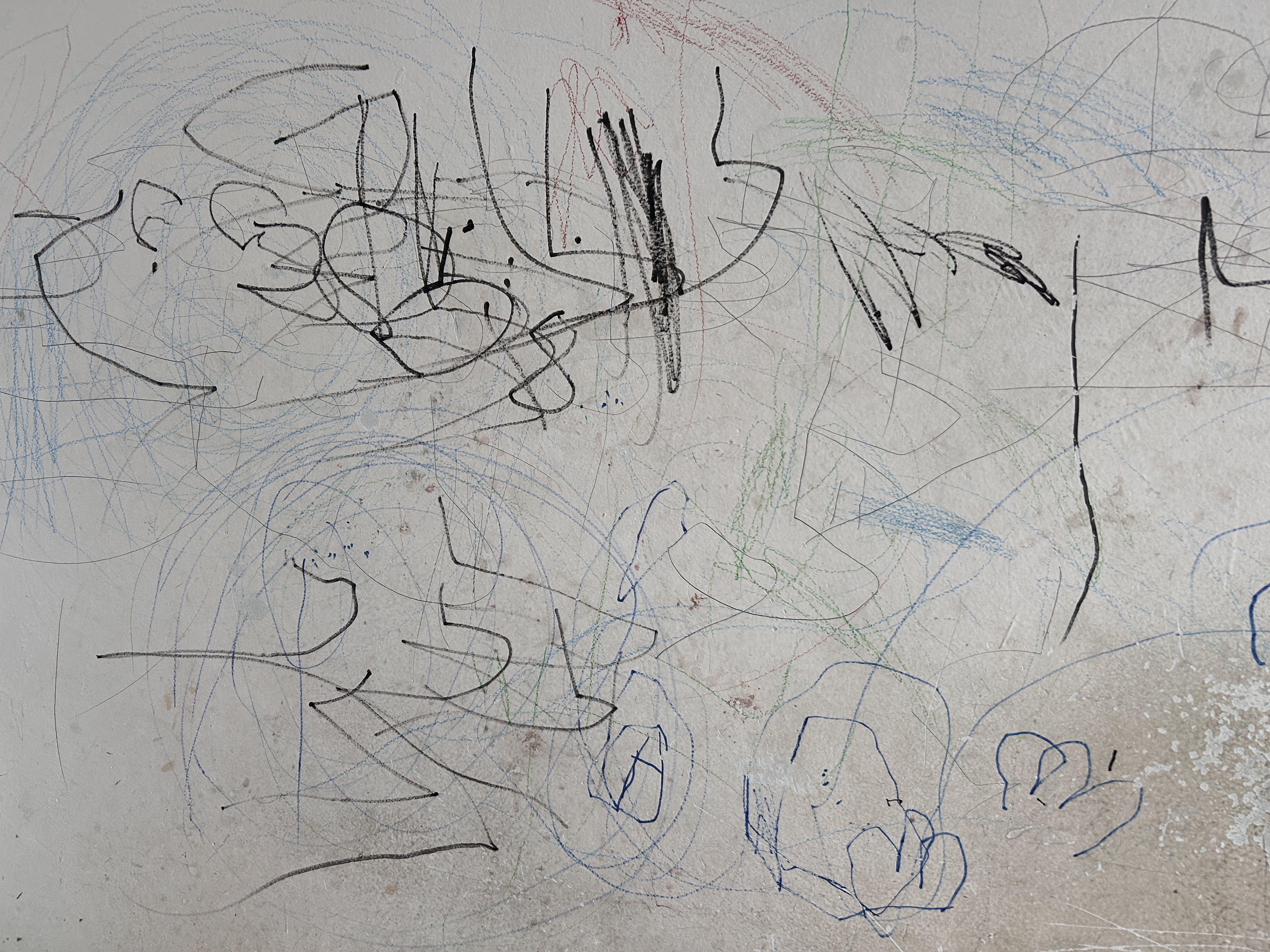 点击放大图片 童真涂鸦:四岁博民的创作世界